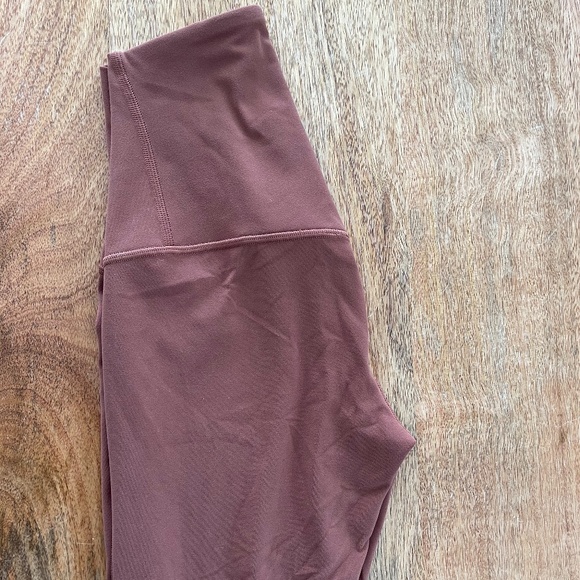 Unlimit High-Rise Crop 23" - Picture 5 of 12